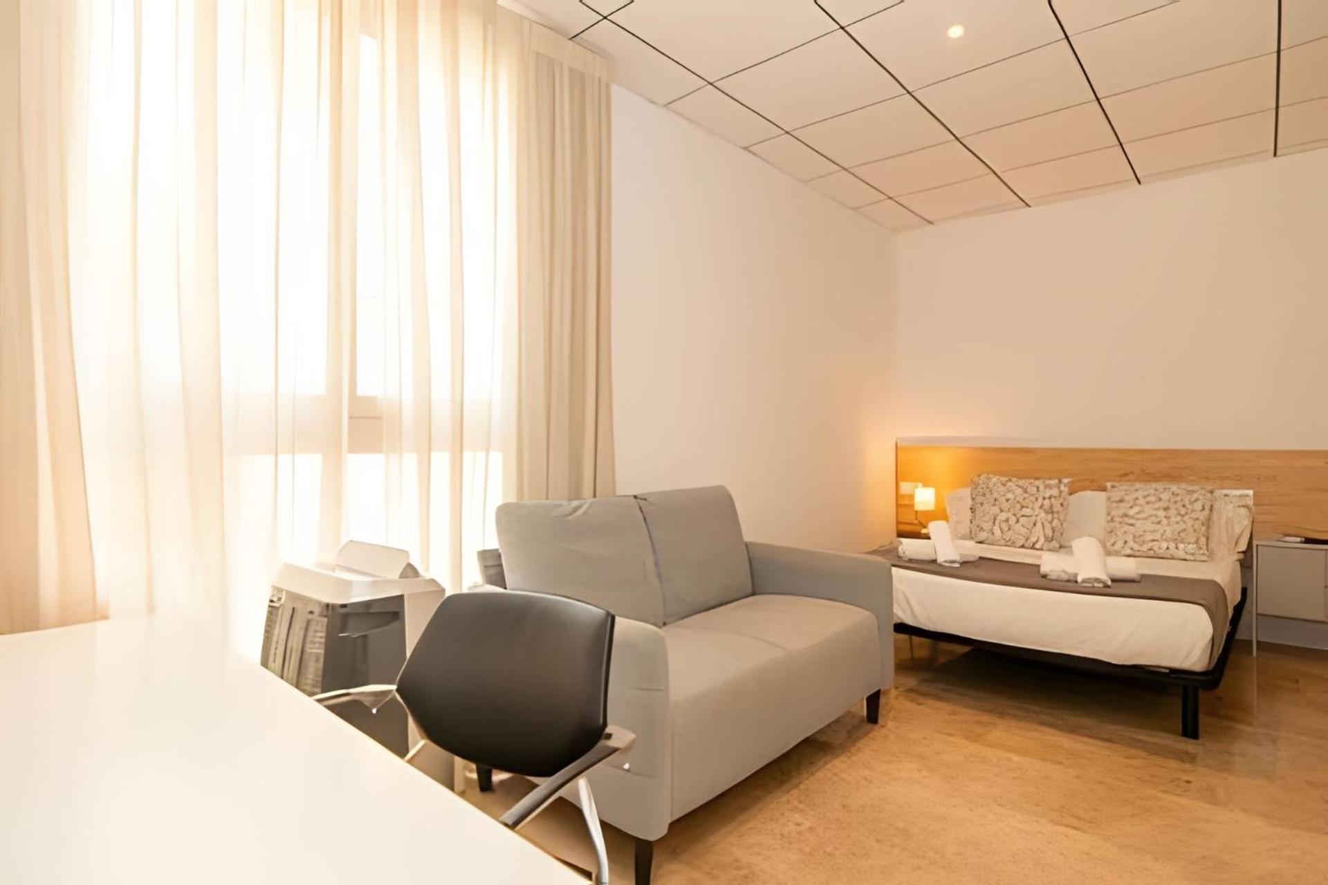 11 Nights Studios Valence Extérieur photo