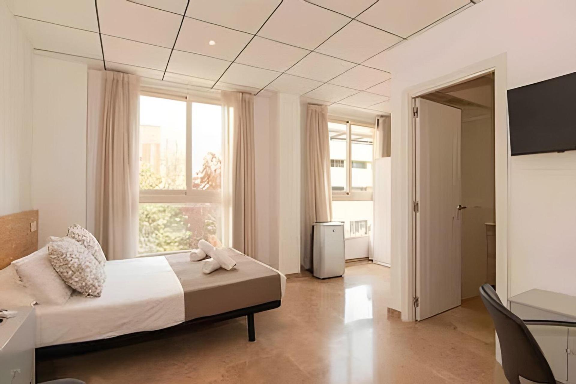 11 Nights Studios Valence Extérieur photo