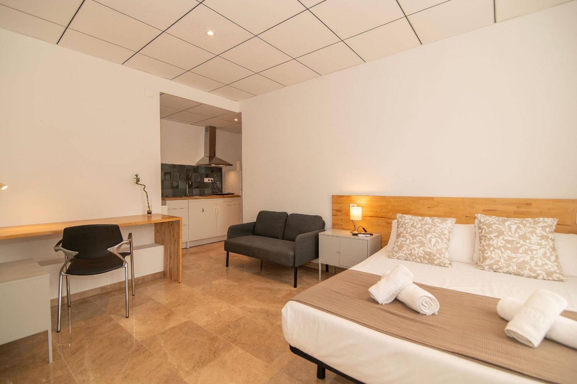 11 Nights Studios Valence Extérieur photo