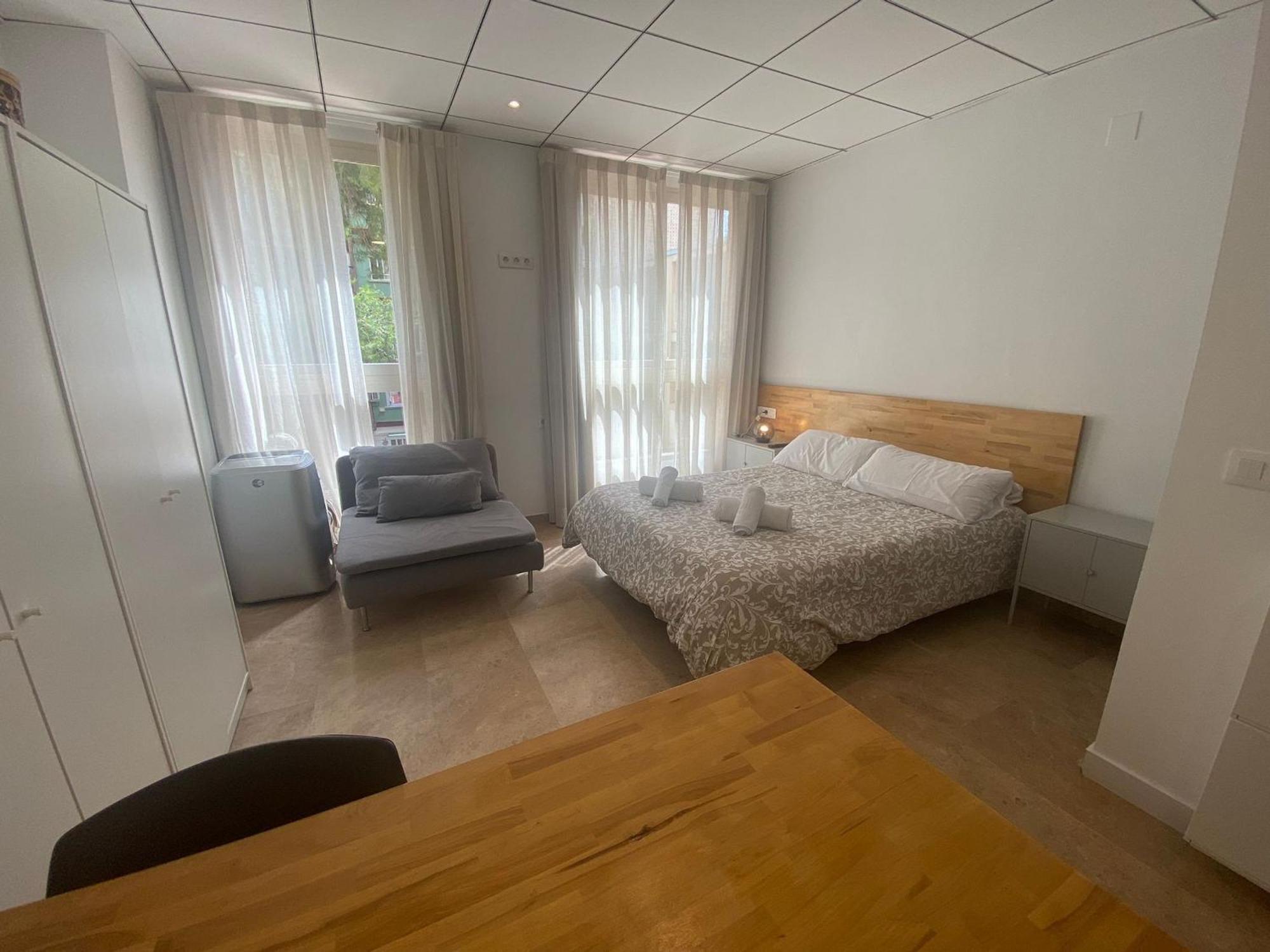 11 Nights Studios Valence Extérieur photo