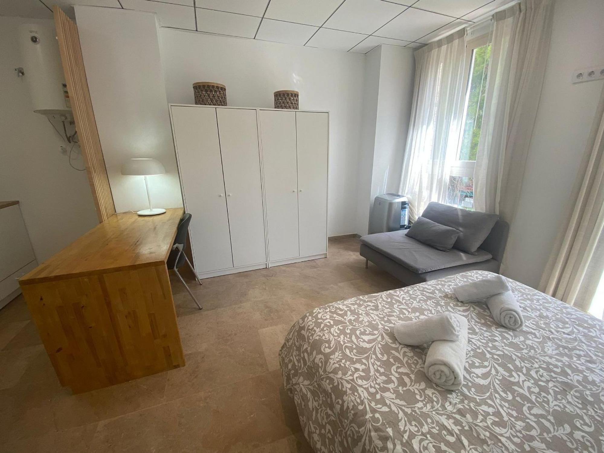 11 Nights Studios Valence Extérieur photo