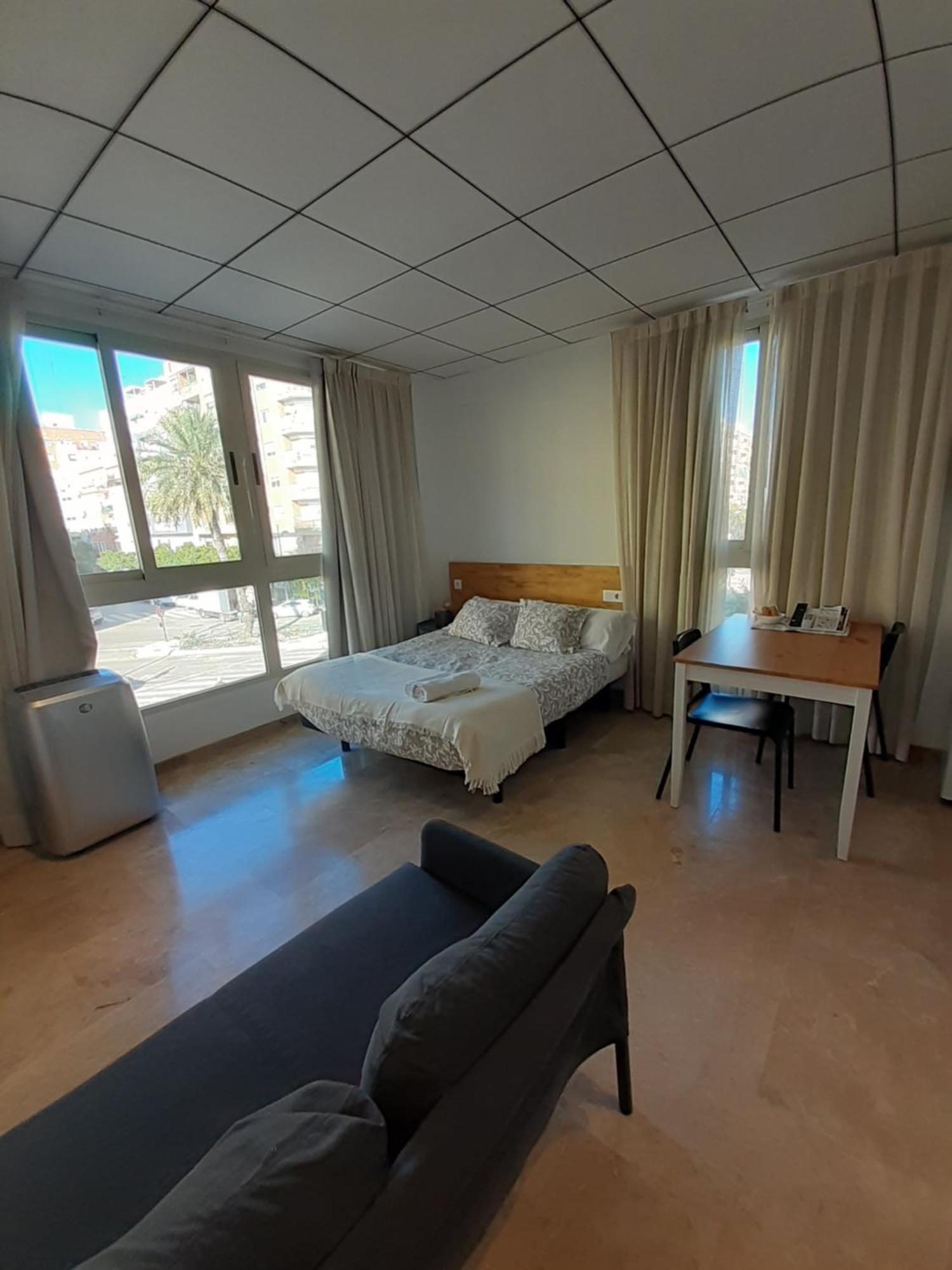11 Nights Studios Valence Extérieur photo